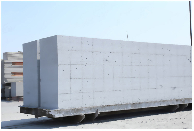 浮梁加气块 加气砌块 轻质砖气孔结构及其影响因素